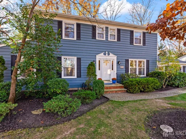 69 Yorktown Rd, East Brunswick, NJ 08816