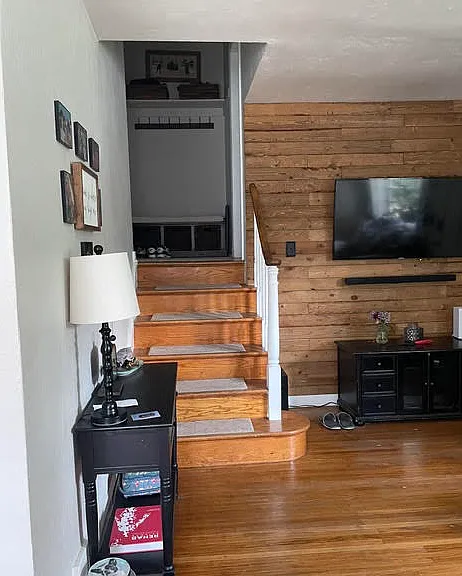 8618 Wissahickon Ave — Photo 21