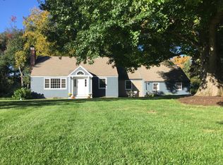 1 Cricket Ln, East Granby, CT 06026