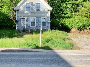 16 Main St, Harrison, ME 04040