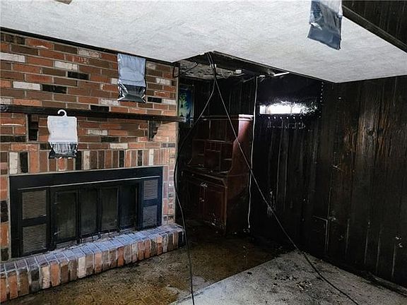 5th image of 17312 E 41st St S