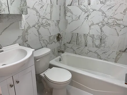 Rented by Joe Gotham LTD | media 23