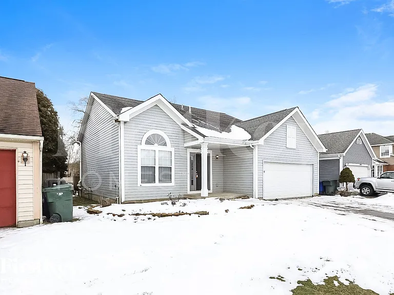 7593 Sun Valley Ct — Photo 2
