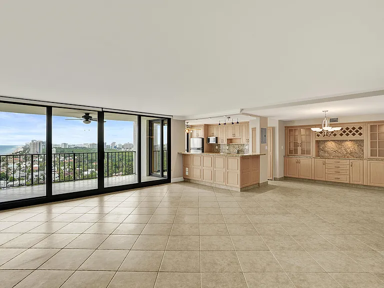 1901 N Ocean Blvd #STHC — Photo 6