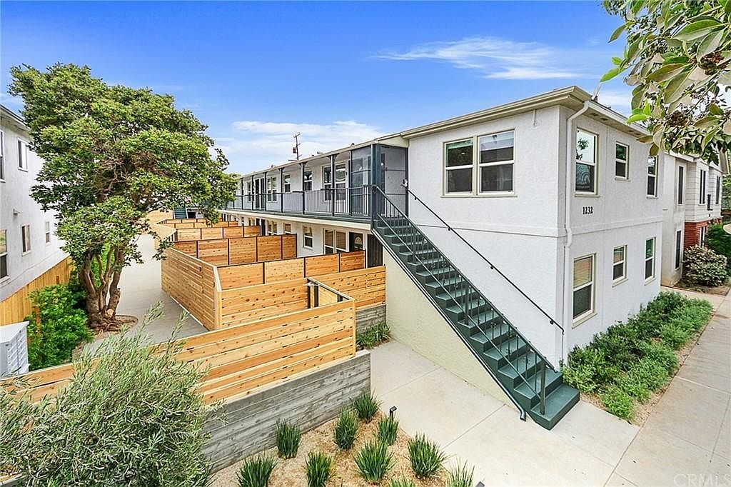 1232 E 2nd St APT 4, Long Beach, CA 90802 | Zillow