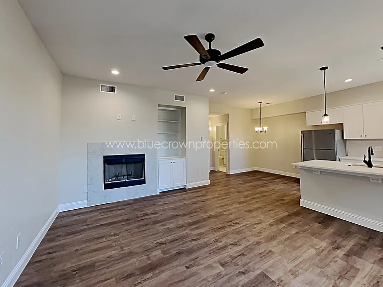 10738 Park Village Pl #B — Photo 2