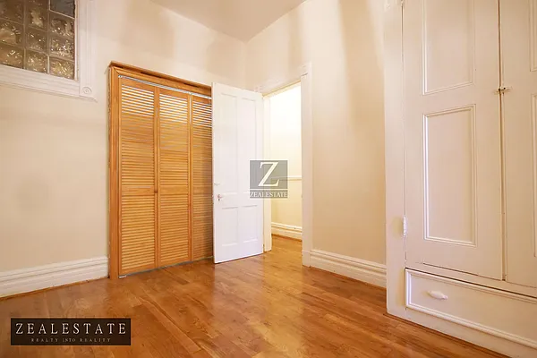 Rented by ZealEstate Group Inc | media 12