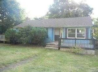 1990 Foley Ave, Hellertown, PA 18055