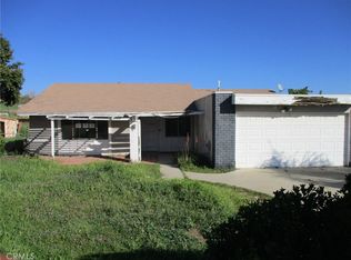 560 W 10th St, Perris, CA 92570