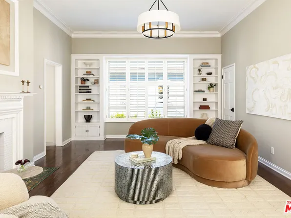 118 1/2 N Flores St, Los Angeles, CA 90048