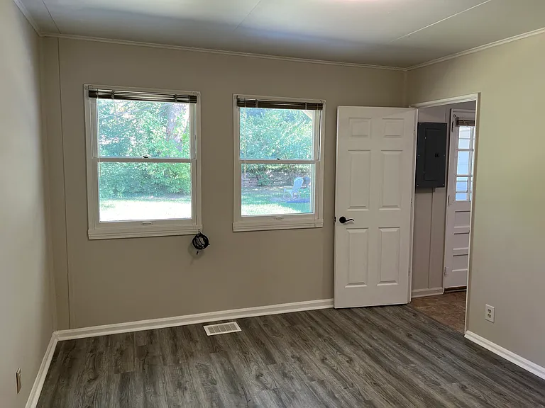 309 Valley Dr #A — Photo 12