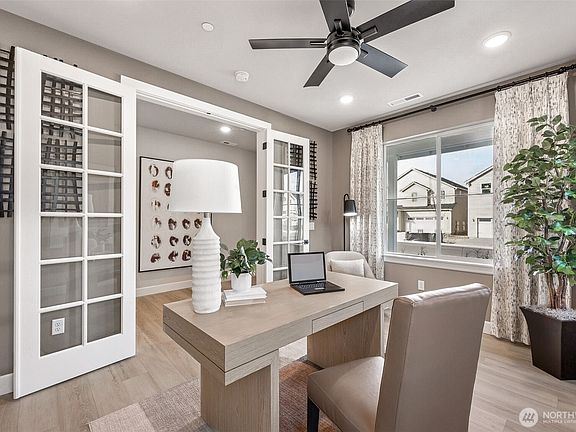 5th image of 20271 145th Street E #859