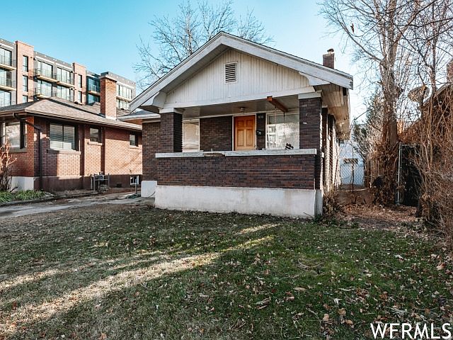 1st image of 1010 E Elm Ave S