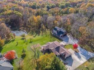 4029 W Overlook Rd NE, Iowa City, IA 52240