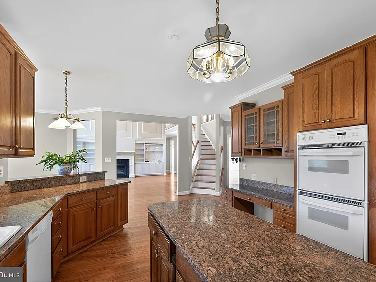 13031 Twelve Hills Rd — Photo 15