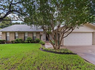 5720 Sagebrush Trl, Arlington, TX 76017