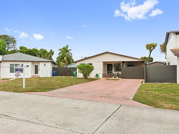 3rd image of 19412 NW 56th Pl