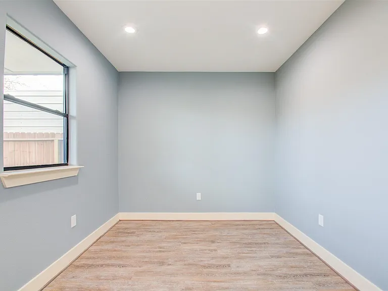 6627 Apollo St — Photo 21