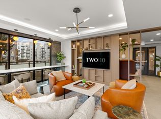 Two 10, Seattle, WA 98133