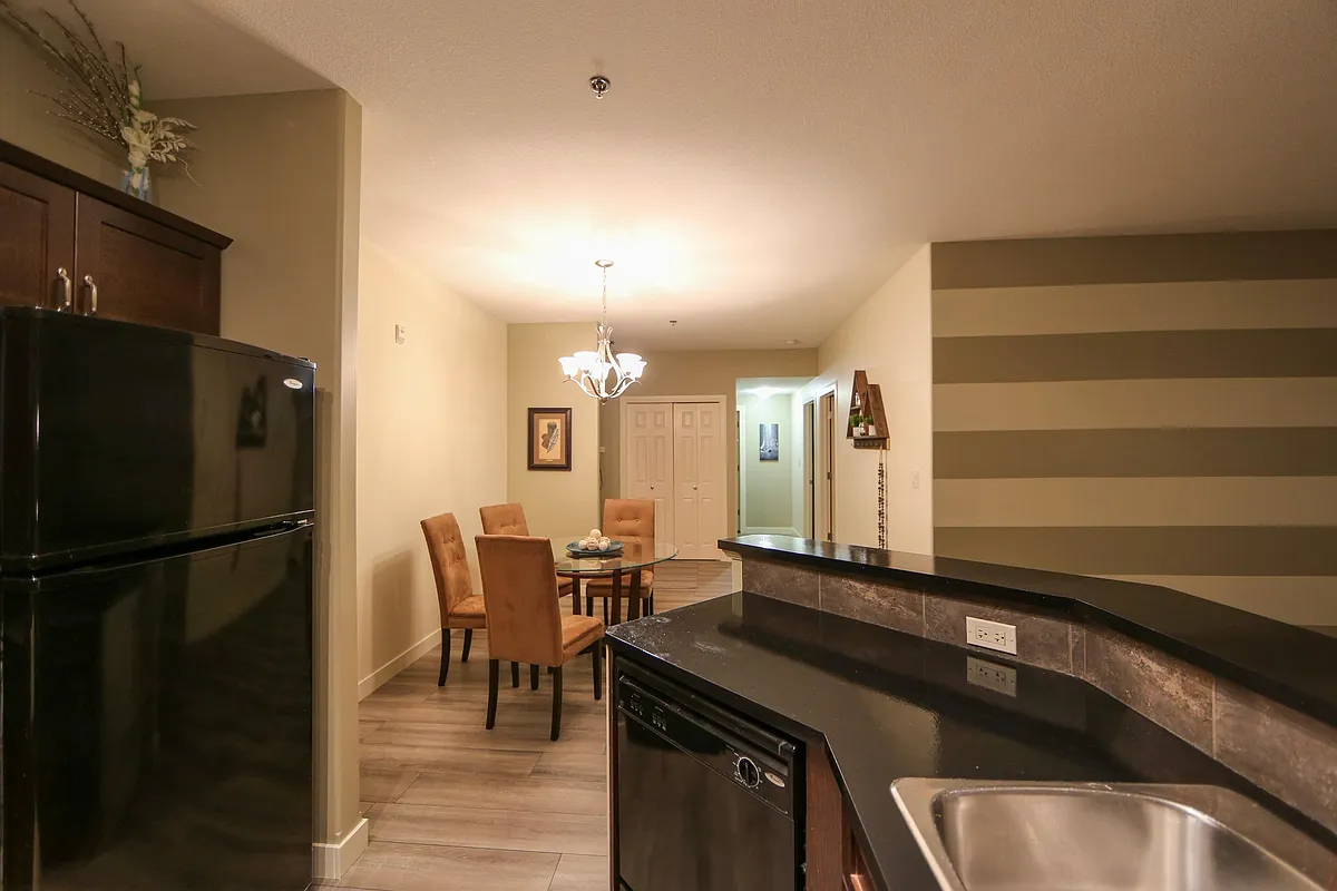Building Photo - 69 Ironstone Dr #211