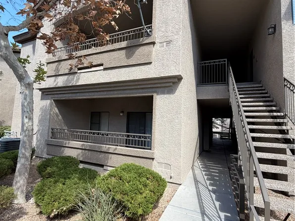8250 N Grand Canyon Dr Unit 1035, Las Vegas, NV 89166