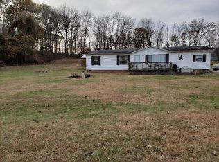 5326 W River Rd, Salem, VA 24153