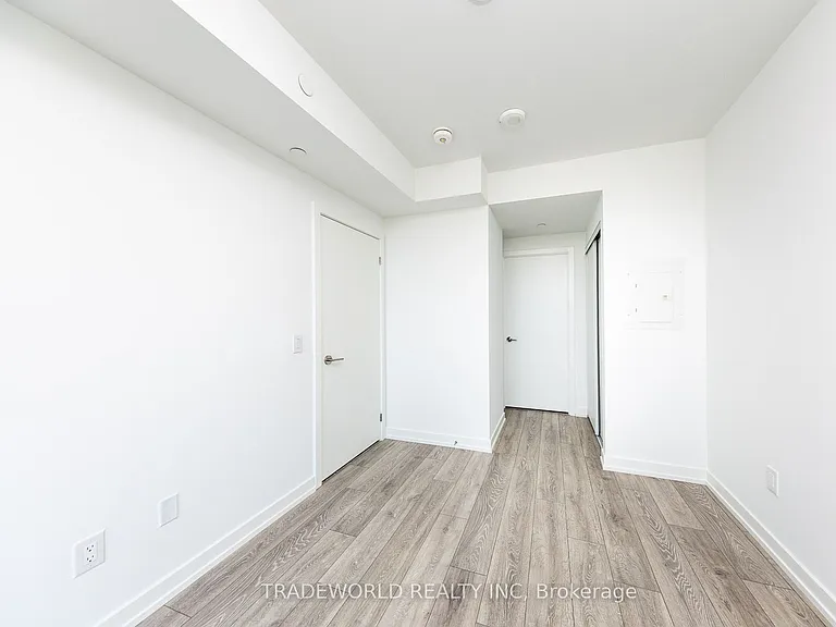 1100 Sheppard Ave W #1019 — Photo 18