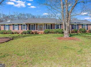 417 Pullian Ln, Royston, GA 30662