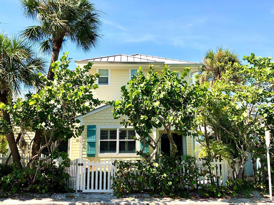 Front of home. Fully fenced property.