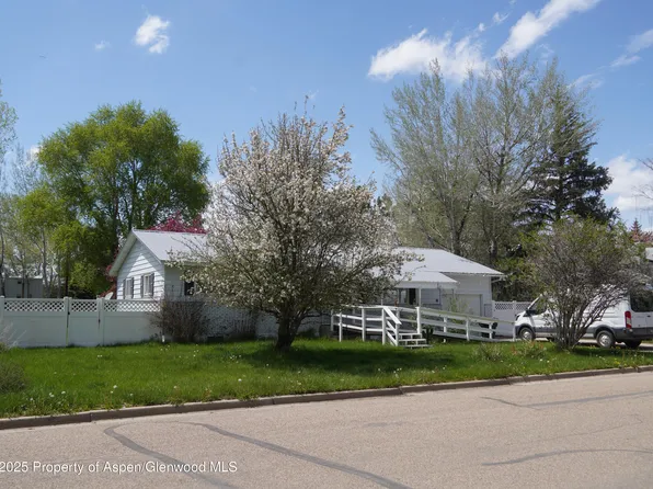 558 Steele St, Craig, CO 81625