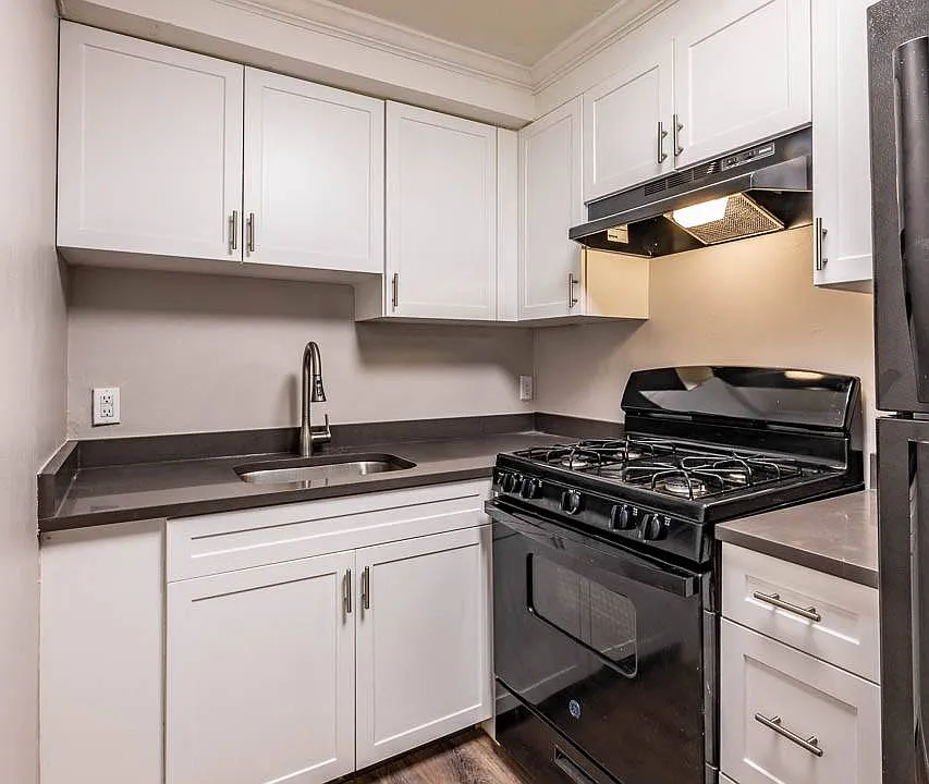Kent Apartments