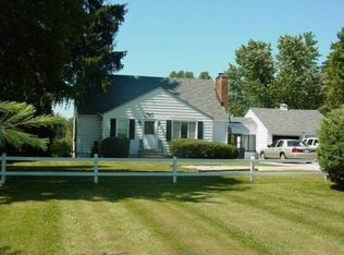 866 W Garfield Rd, Aurora, OH 44202