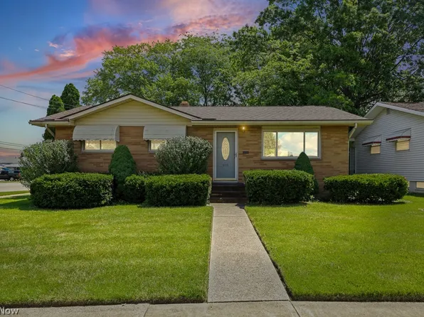 6115 Fry Rd, Brookpark, OH 44142