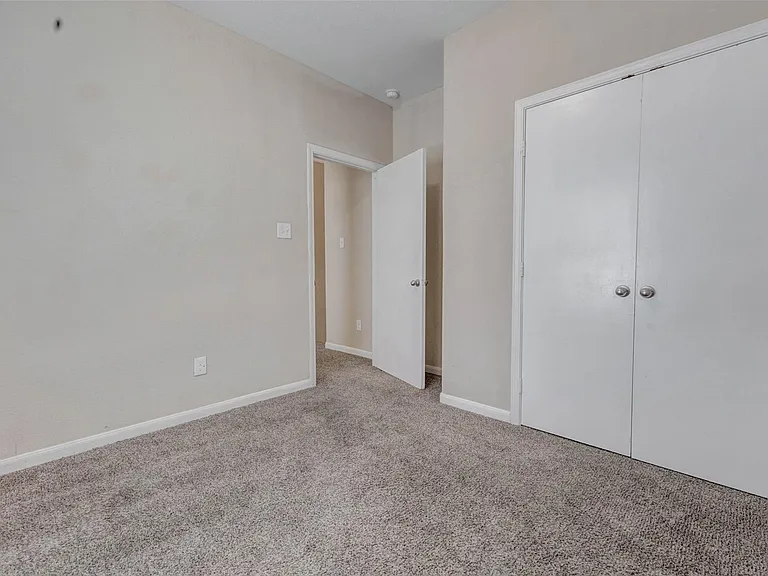 8622 Torcello St — Photo 17