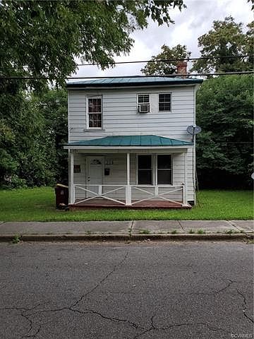 1st image of 213 Mars St