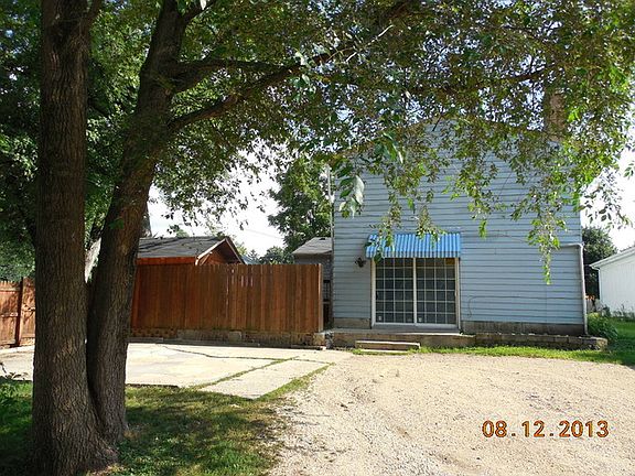 4th image of 1156 W Highland Ave