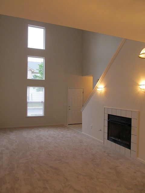 1st image of 9471 Villa Way
