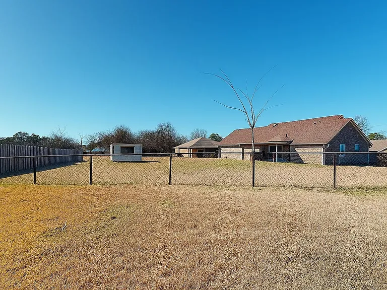 1806 Heatherton Dr — Photo 38