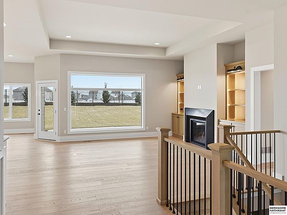 5th image of 4807 N 192nd Avenue Cir