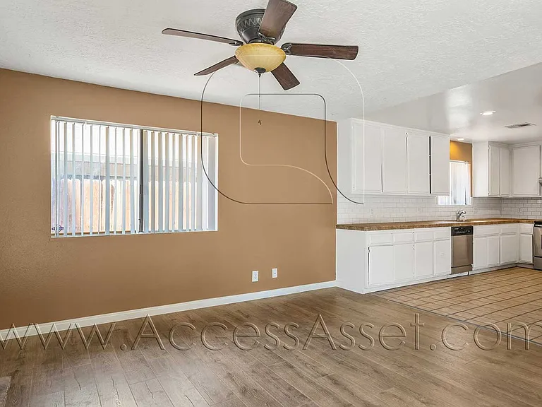 52585 Avenida Velasco — Photo 6