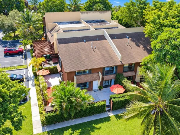 6814 SW 114th Pl #G65, Miami, FL 33173