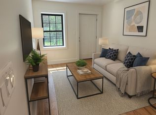 18 Patchen Ave #1B, Brooklyn, NY 11221