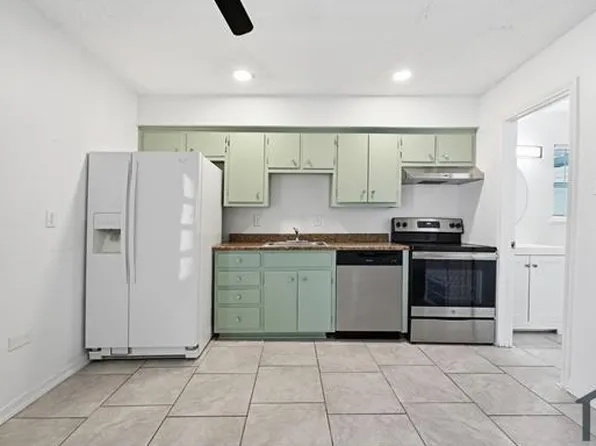 5210 Joe Sayers Ave #C, Austin, TX 78756