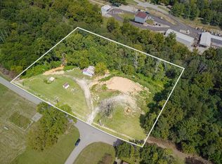 136 N Camp Heights Dr, Sparta, TN 38583