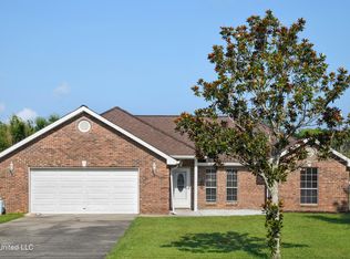 9201 Dana Rd, Biloxi, MS 39532