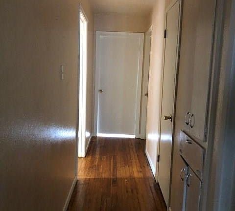 3rd image of 1308 Becker Dr