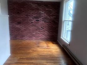 206 Union St