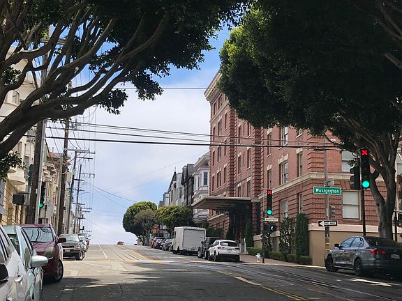 5th image of 1415 Hyde St APT 5