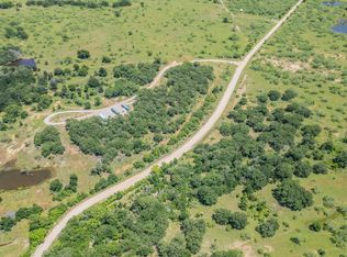 1116 Lowrance Rd, Jacksboro, TX 76458