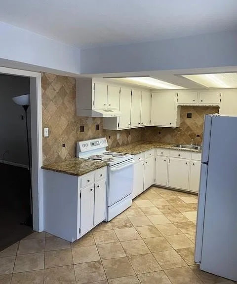 1502 Fairoaks Dr — Photo 4